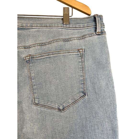 Sonoma Jeans Womens 18 Light Wash Goods For Life Girlfriend Jeans Stretch Denim - Picture 4 of 11